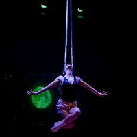 michaela-heligarova-aerial-loops