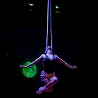 michaela-heligarova-aerial-loops