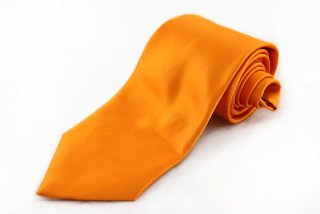 Oranžová kravata