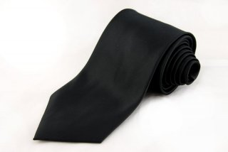 Černá kravata